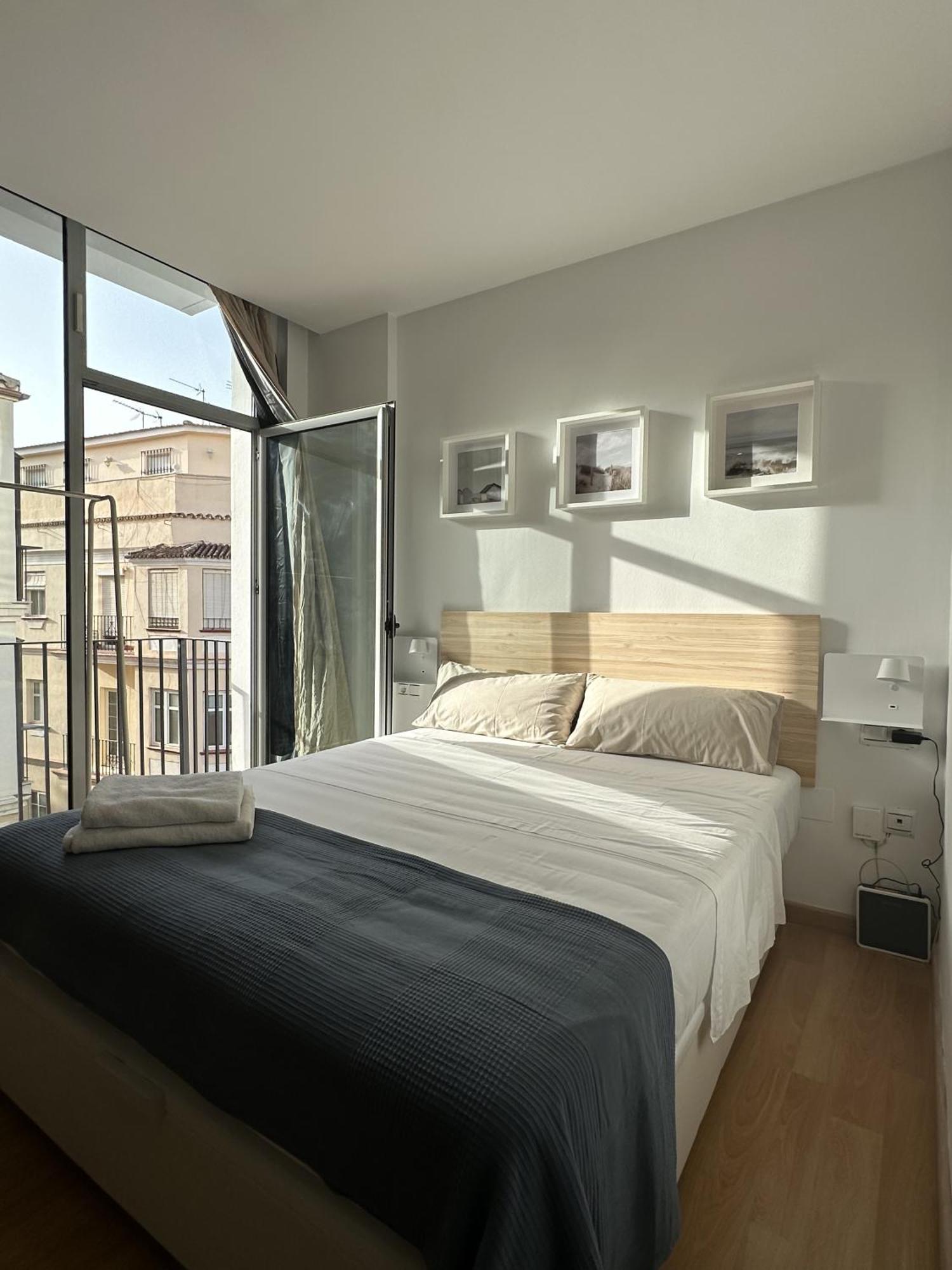 Apartamento Carreteria Centro Málaga Exteriör bild