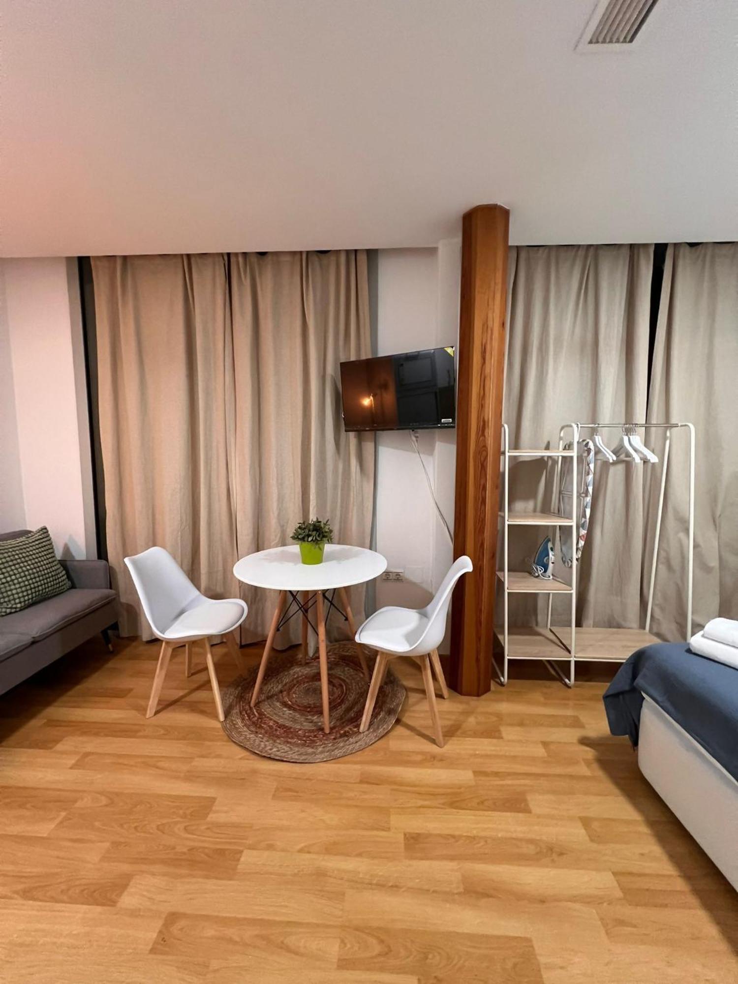 Apartamento Carreteria Centro Málaga Exteriör bild